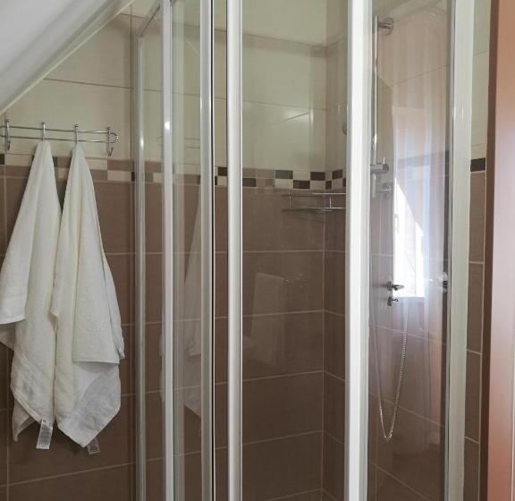 Общежитие Miklós Fogadó és étterem