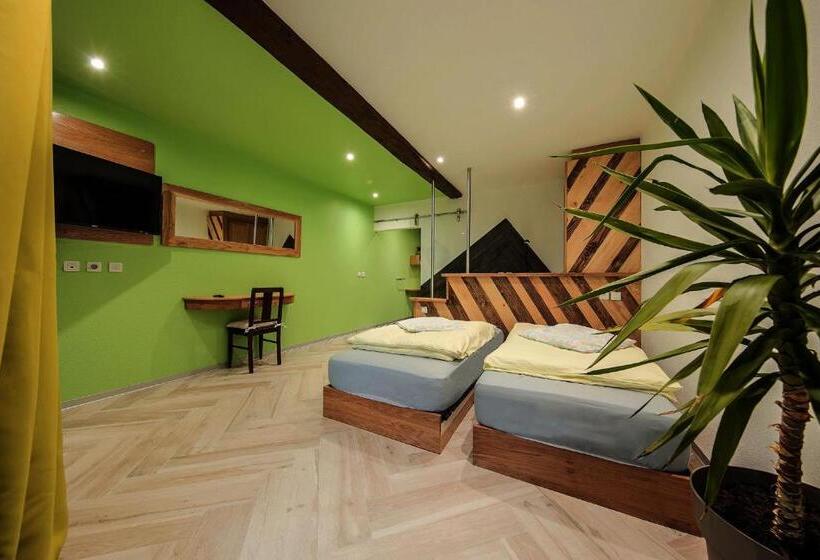 住宿加早餐  Le Domaine Du Verger, Chambres Et Spa Privé