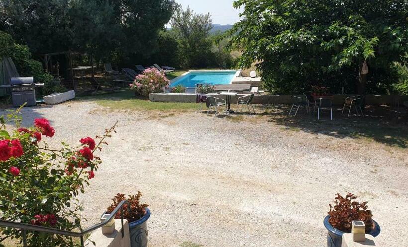 مبيت وإفطار Le Mas Neuf Des Greses