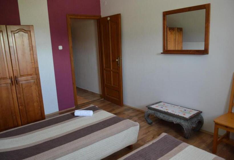 住宿加早餐 Régi Csárda és Panzió