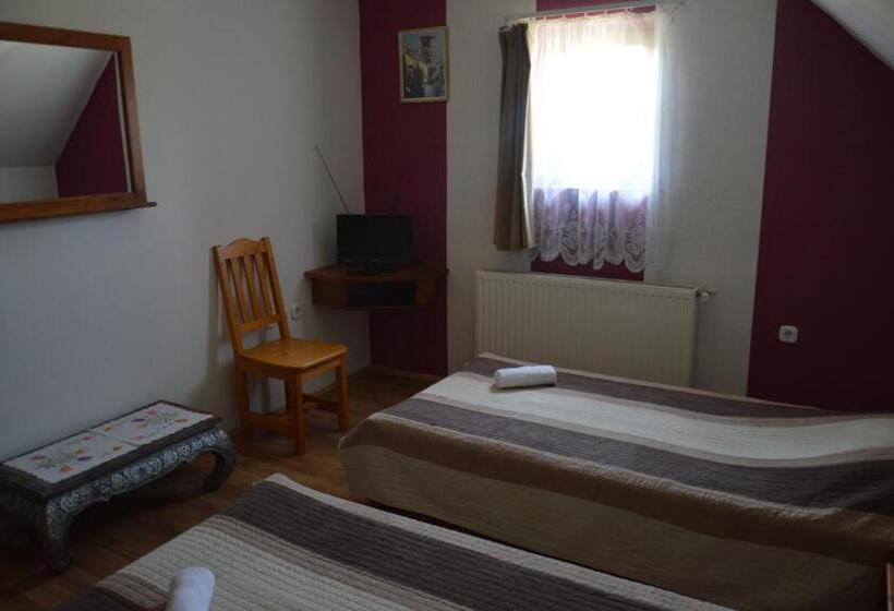 住宿加早餐 Régi Csárda és Panzió