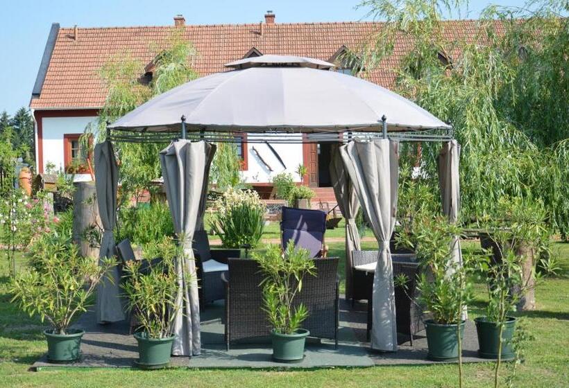 צימר Régi Csárda és Panzió