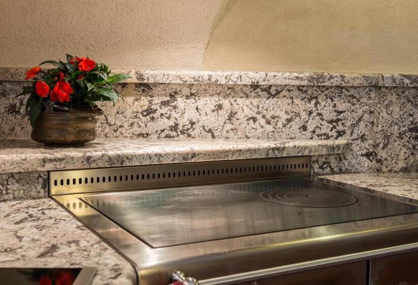 فندق Agritur Casa Fabri