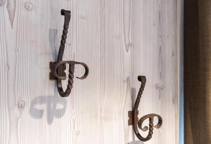 فندق Agritur Casa Fabri