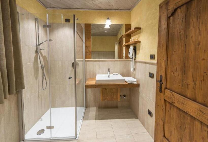 فندق Agritur Casa Fabri