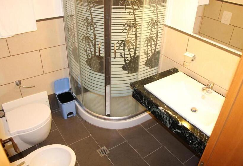 בית מלון כפרי Aurora