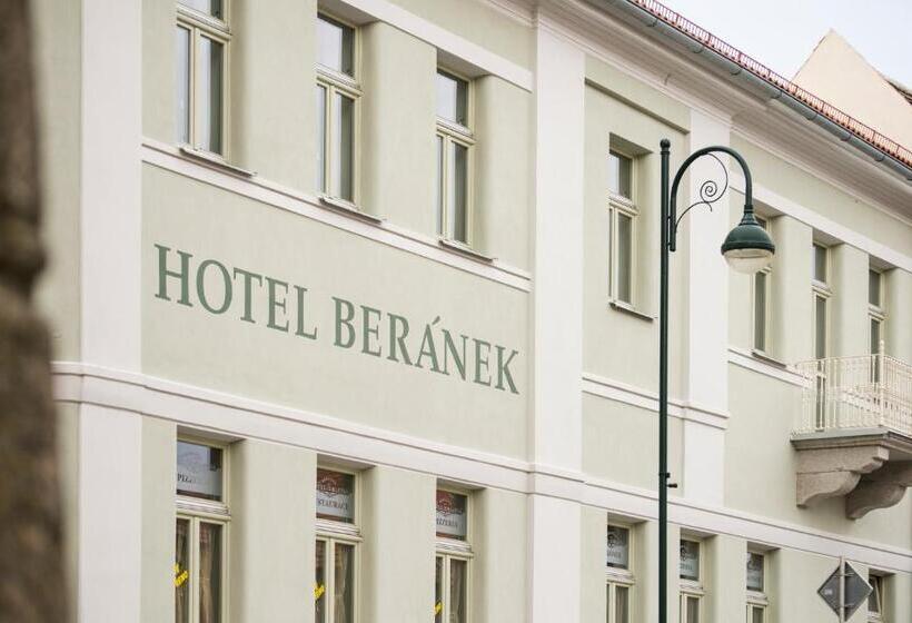 호텔 Beránek