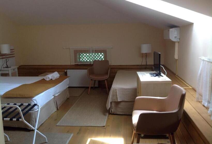 בית מלון כפרי Camlihemsin Tasmektep