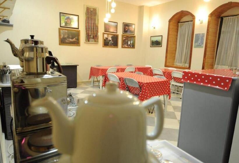 בית מלון כפרי Camlihemsin Tasmektep