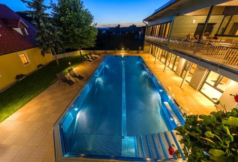 Gasthof Hotel Schmied