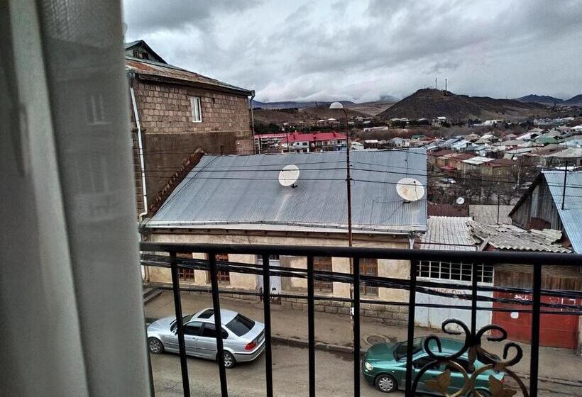 هتل My House In Akhaltsikhe