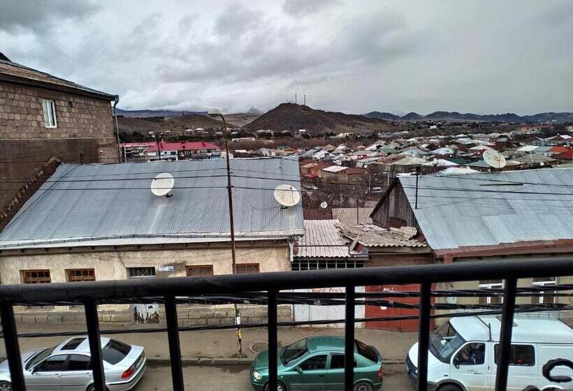 هتل My House In Akhaltsikhe