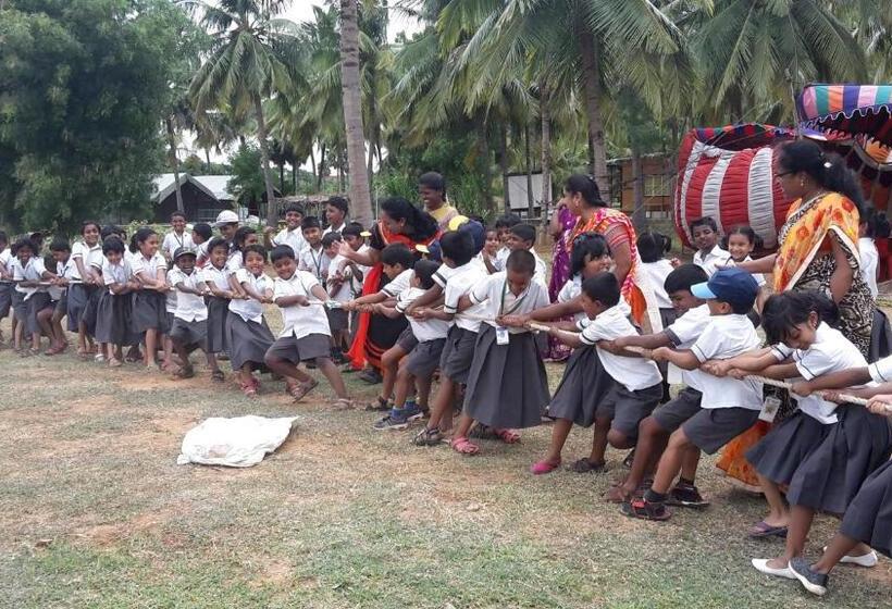 Отель Nannilam Organic Farm Stay