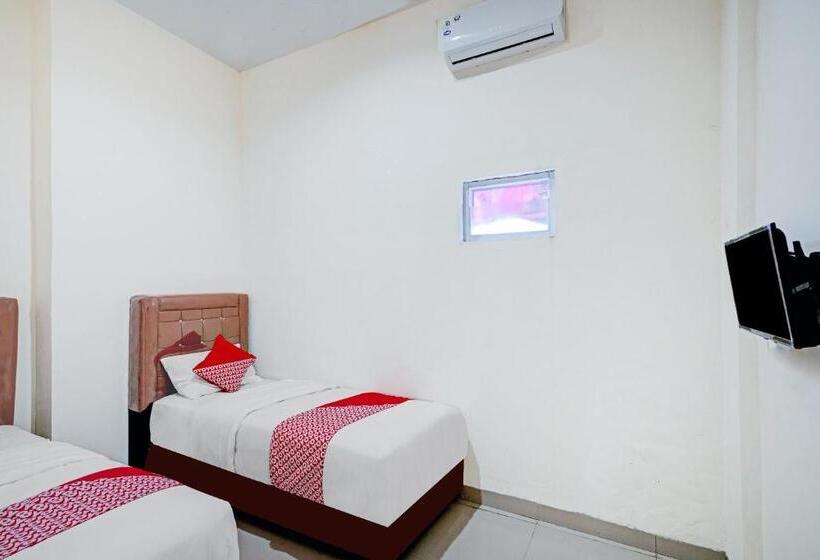 酒店 Reddoorz At Jalan Stm Medan 2