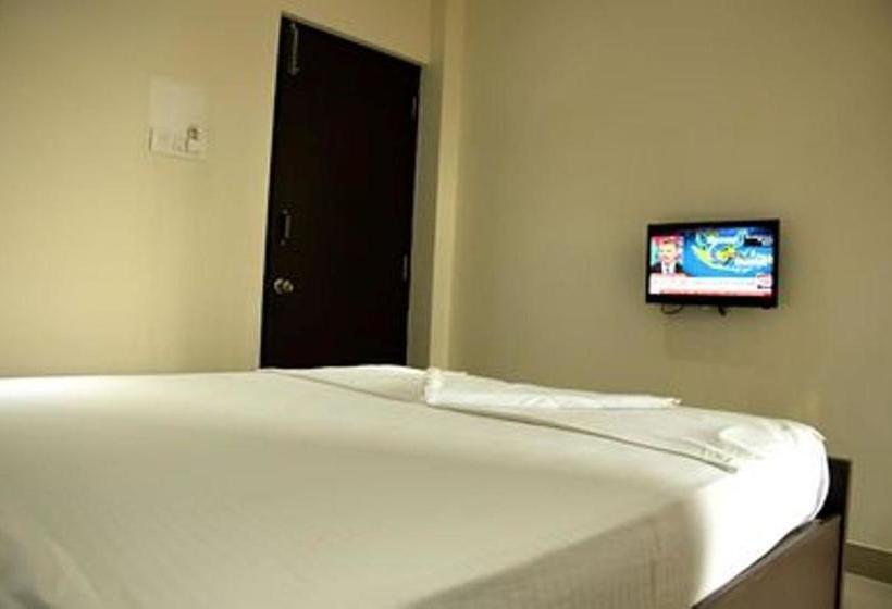 فندق Star Msr Residency