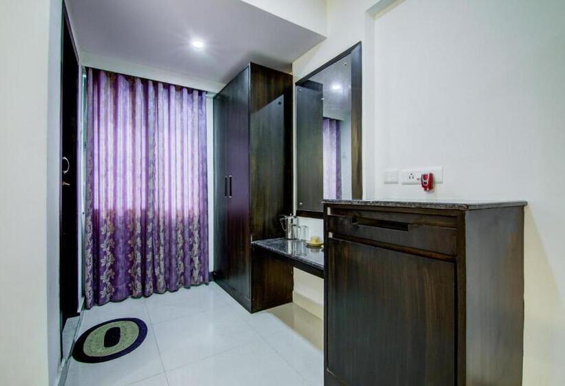 בית מלון כפרי Super Collection O Ramachandra Residency