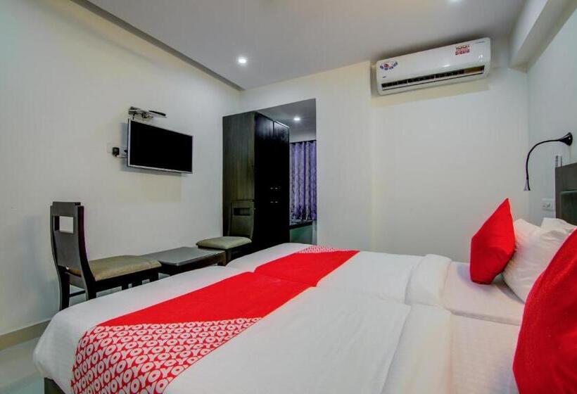 בית מלון כפרי Super Collection O Ramachandra Residency