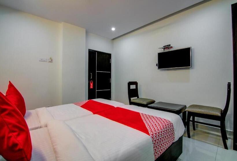 בית מלון כפרי Super Collection O Ramachandra Residency