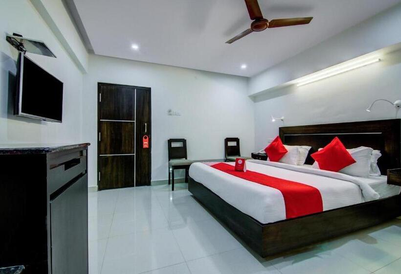 בית מלון כפרי Super Collection O Ramachandra Residency