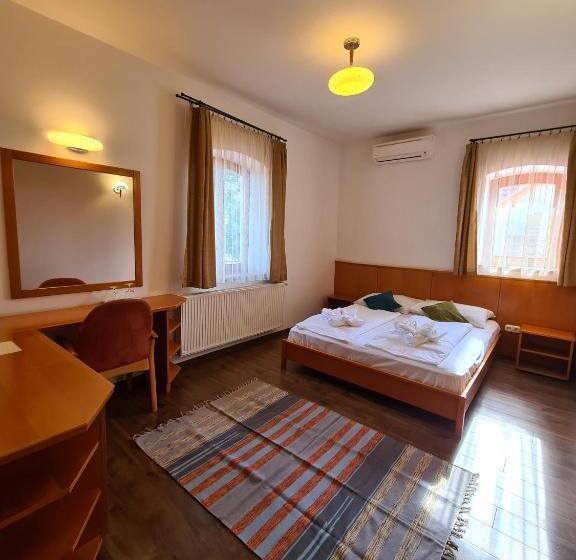 István Parkhotel és Gasztrofarm