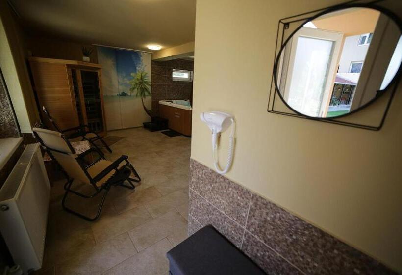 펜션 Fónagy Apartmanok