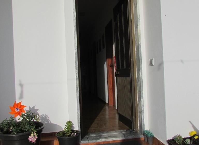 پانسیون Hospedaria Firmino Bernardino