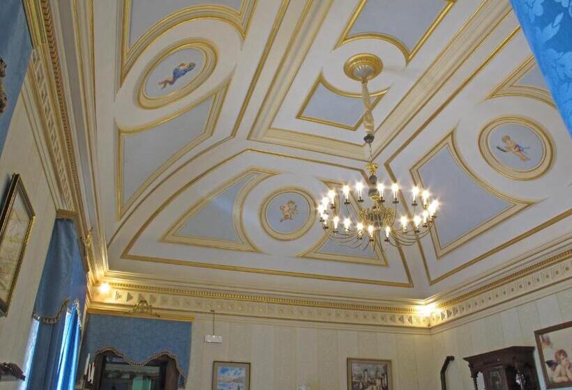 פנסיון Palazzo Diamante