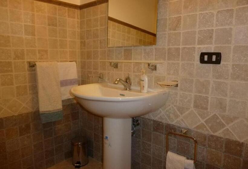 ペンション Palazzo Franza Musarò