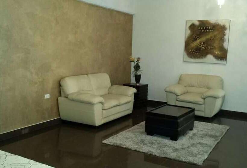 Premier Hotel Suites