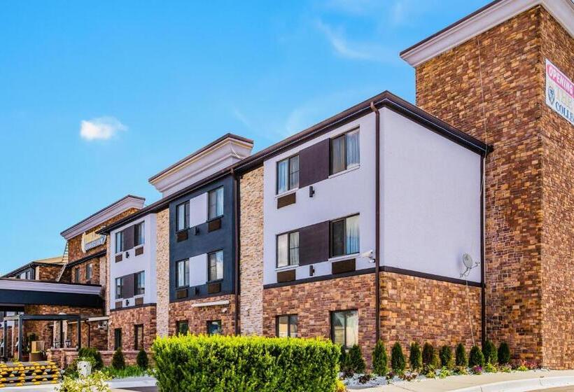 The Leo Collection Detroit, Ascend Hotel Collection