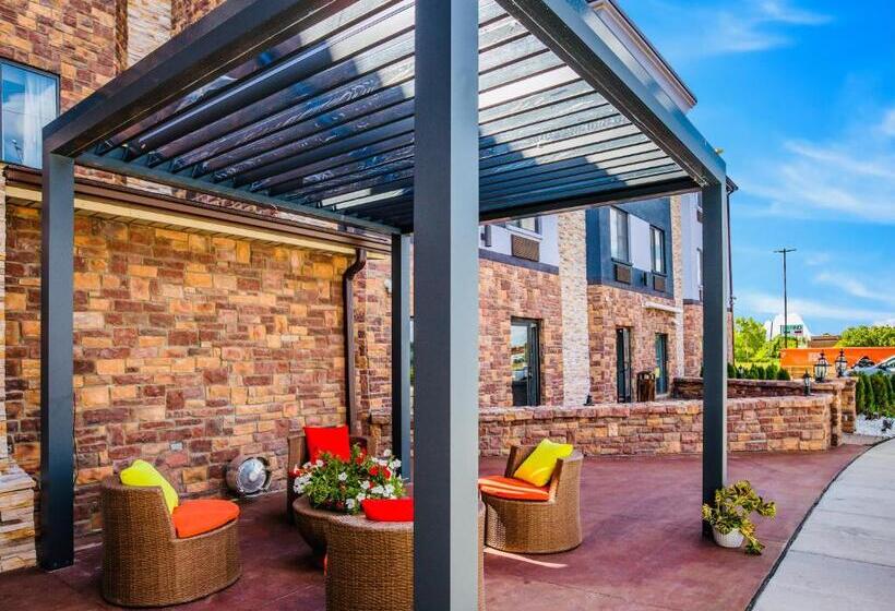 The Leo Collection Detroit, Ascend Hotel Collection