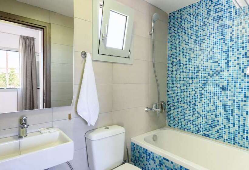 Angela Studios Apartments