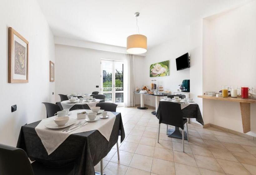 مبيت وإفطار Villa Francesca Relais