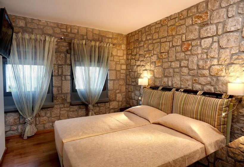 Blue Dream Luxury Villas