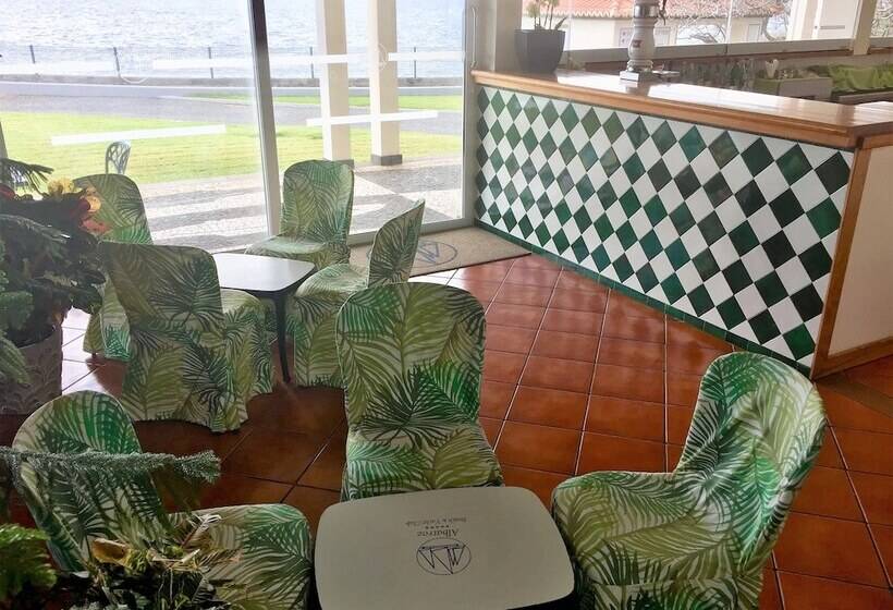 호텔 Albatroz Beach & Yacht Club