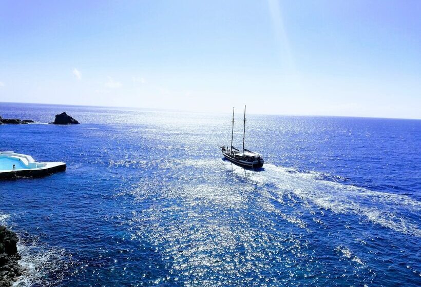 호텔 Albatroz Beach & Yacht Club