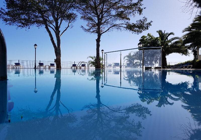 호텔 Albatroz Beach & Yacht Club