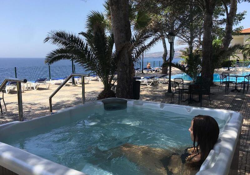 호텔 Albatroz Beach & Yacht Club