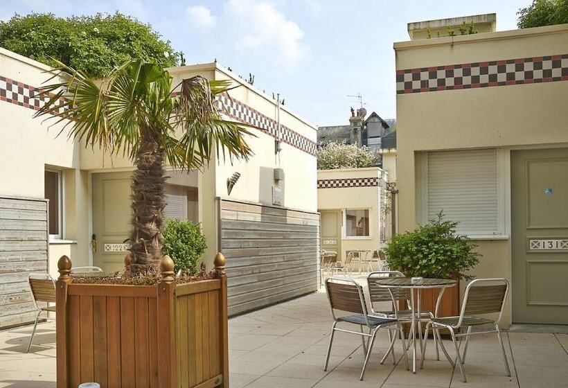 فندق Almoria Hôtel & Spa