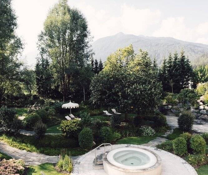 בית מלון כפרי Alpenpalace Luxury Hideaway & Spa Retreat