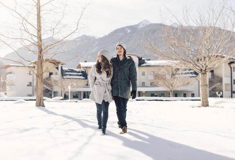 בית מלון כפרי Alpenpalace Luxury Hideaway & Spa Retreat