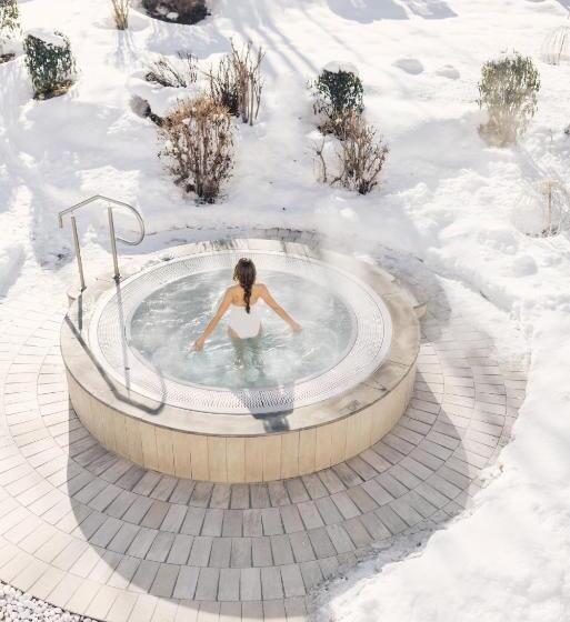 בית מלון כפרי Alpenpalace Luxury Hideaway & Spa Retreat