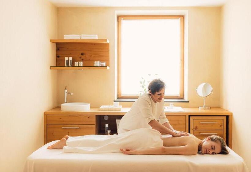 בית מלון כפרי Alpenpalace Luxury Hideaway & Spa Retreat