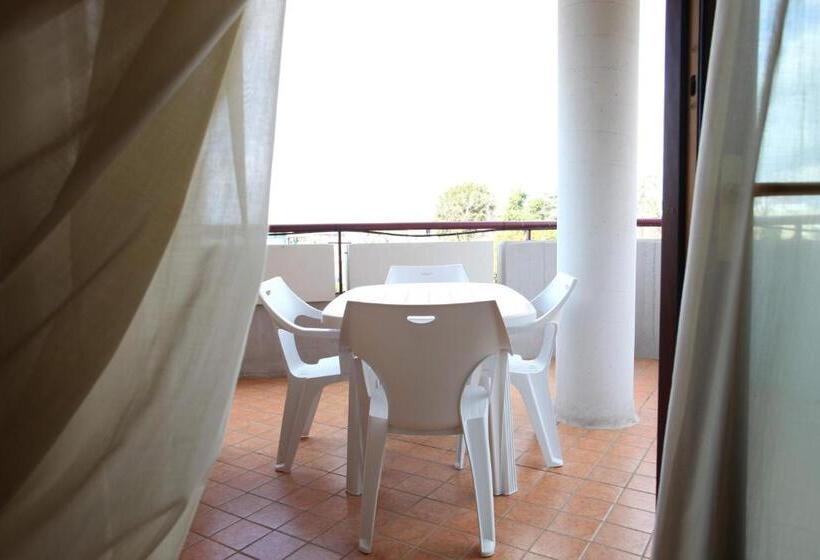 בית מלון כפרי Altea Suites