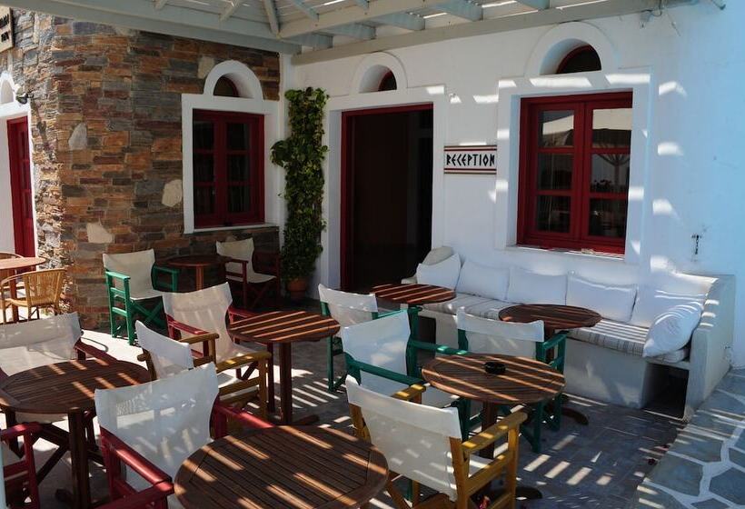 فندق Annita's Village