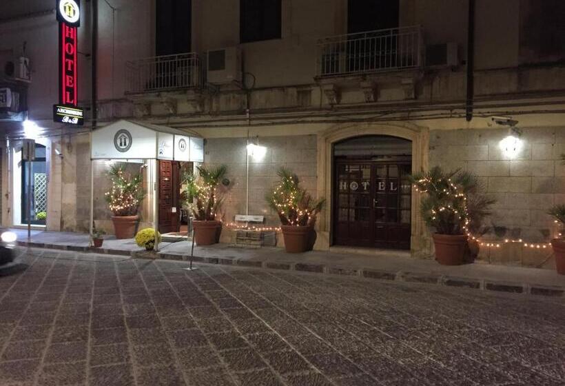 Отель Archimede Ortigia