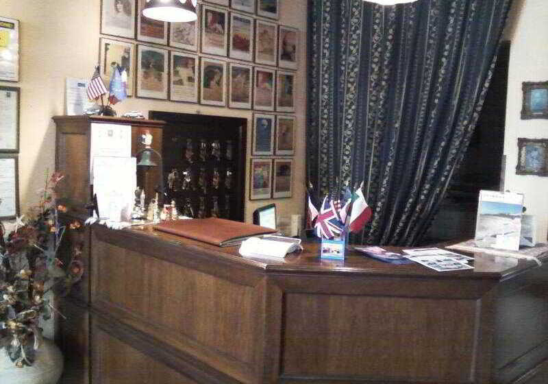 Отель Archimede Ortigia