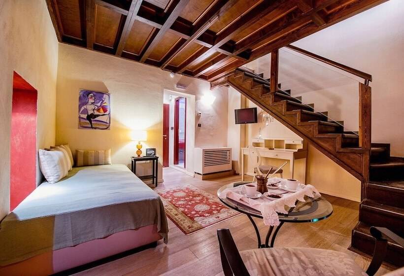 Отель Avalon Boutique Suites