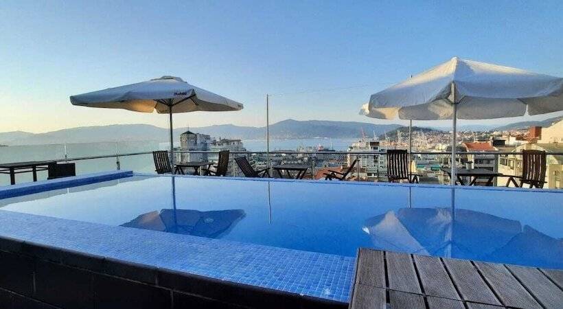 호텔 Silken Axis Vigo