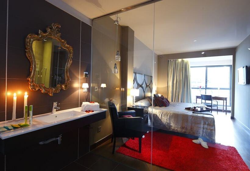 호텔 Silken Axis Vigo